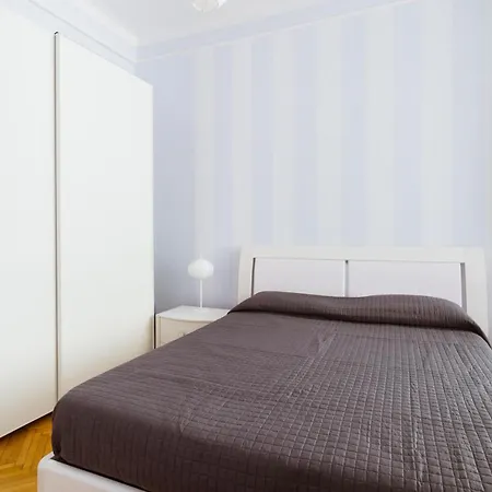 Apartament Grand *